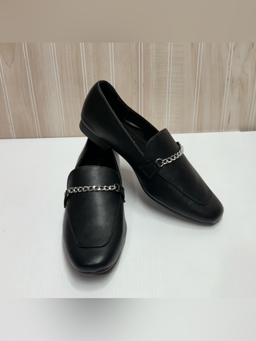 Tahari Black Chain-Trim Loafers